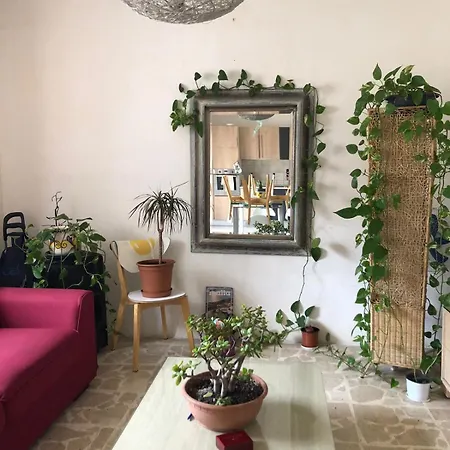 F51 With Private Bathroom Near The In Shared 홈스테이